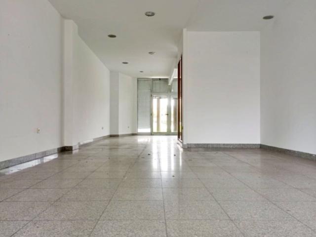 Loja alugar em Bougado (São Martinho e Santiago), Trofa