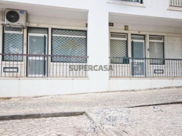 Armazém venda em Outeiro de Polima, Cascais