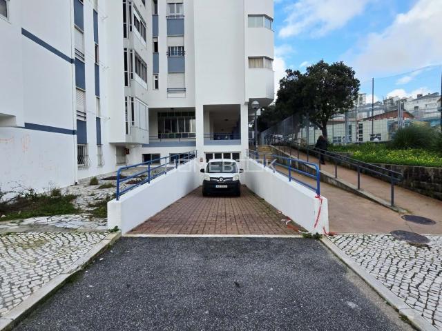 Loja venda em Rinchoa, Sintra