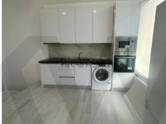 Armazém venda em Quinta do Americano, Almada