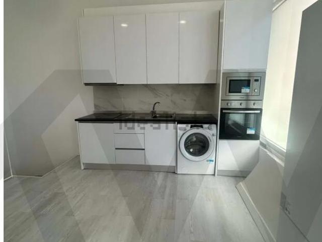 Loja venda em Almada, Setúbal