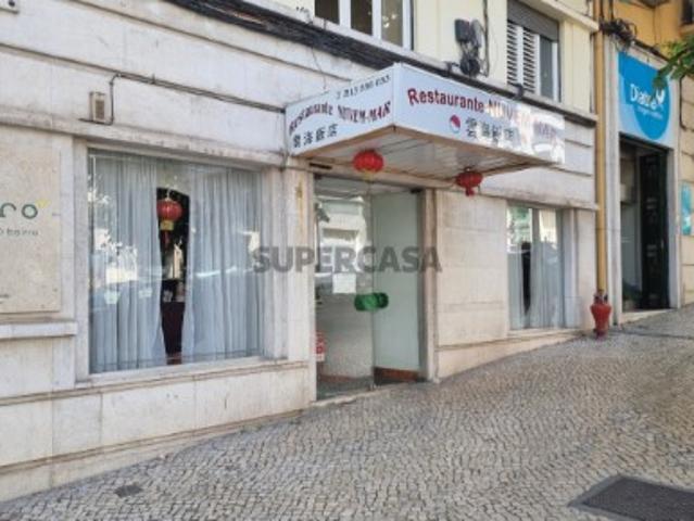 Armazém venda em Santo António, Lisboa