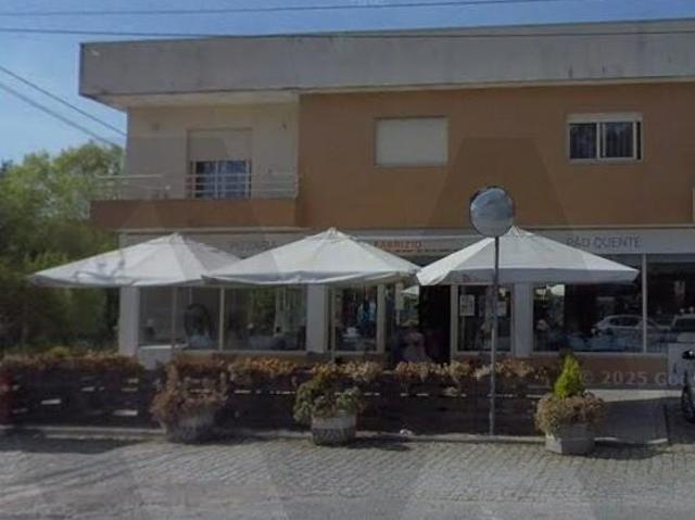 Loja venda em Gavião, Braga