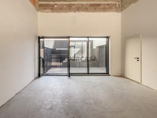 Armazém venda em Vila Nova De Gaia, Porto