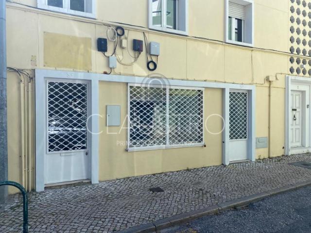 Loja alugar em Carcavelos, Cascais