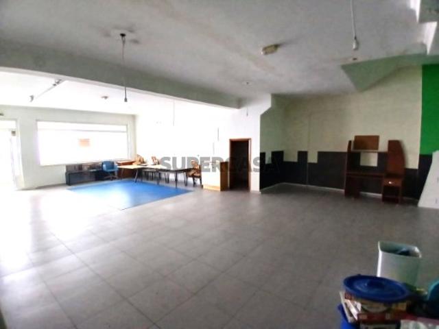 Armazém venda em Falagueira, Amadora