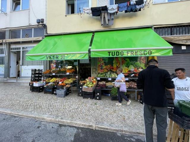 Armazém venda em Lisboa