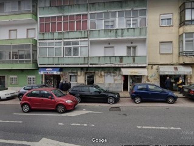 Armazém venda em Amadora, Lisboa