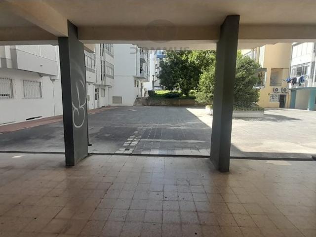 Loja venda em Rinchoa, Sintra