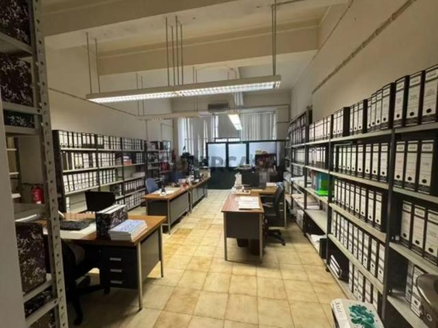 Armazém venda em Lisboa