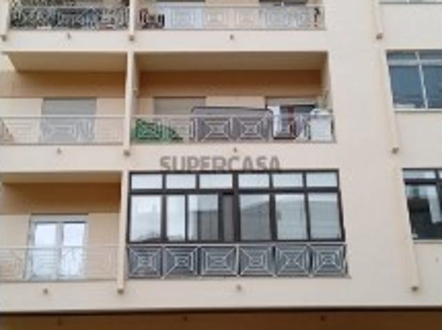 Armazém venda em Verderena, Setúbal