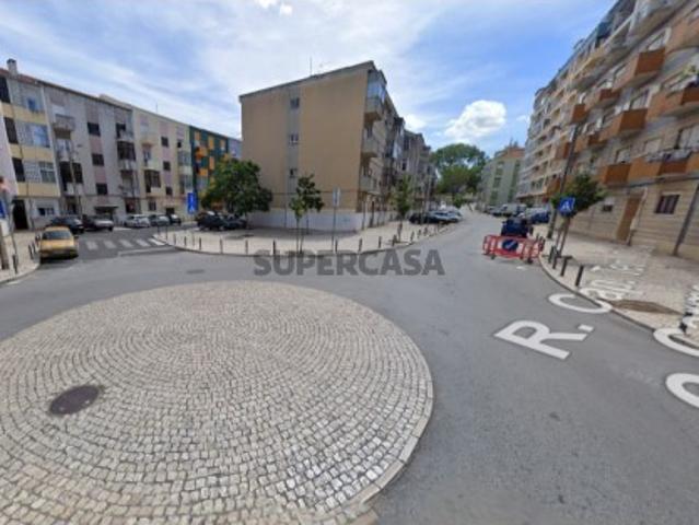 Armazém venda em Verderena, Setúbal
