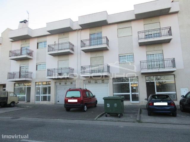 Ponto Comercial alugar em Leiria, Benta