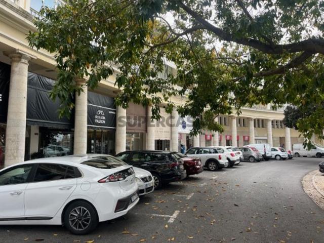 Armazém venda em Cascais, Vale de Santa Rita