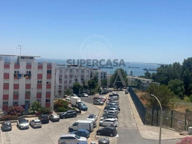 Armazém venda em Grelhal, Setúbal