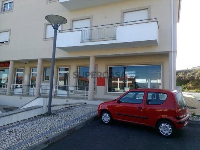 Armazém venda em Guarda, Meda