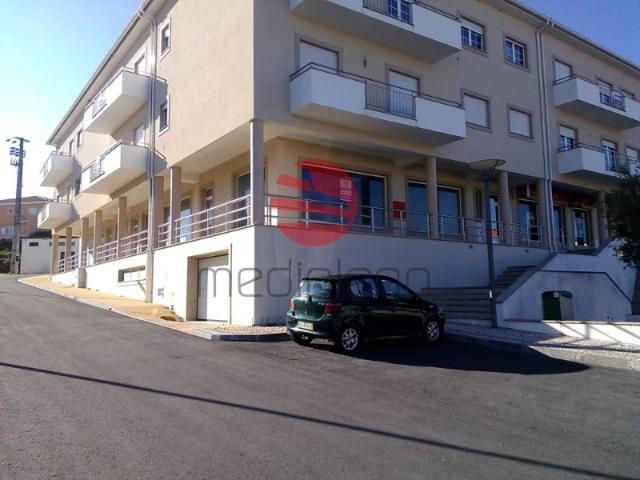 Loja venda em Guarda, Meda