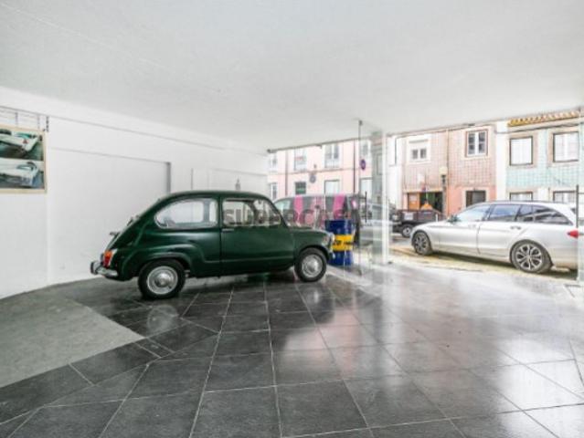Armazém venda em Estrela, Lisboa