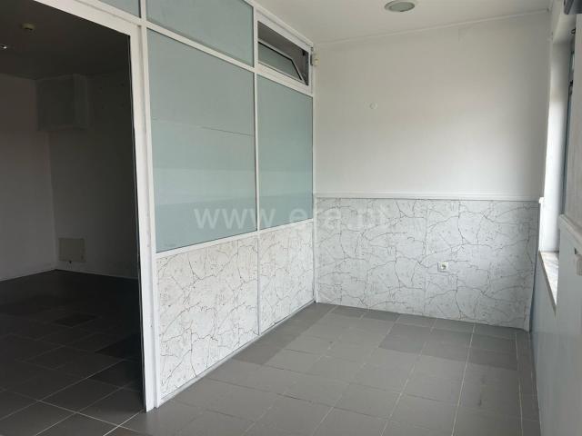 Loja venda em Albufeira e Olhos de Água, Albufeira