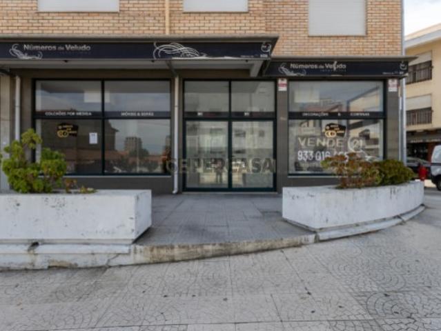 Armazém venda em Icas, Porto