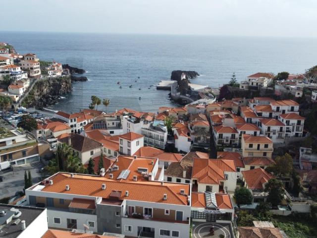 Ponto Comercial venda em Câmara De Lobos, Pedregal