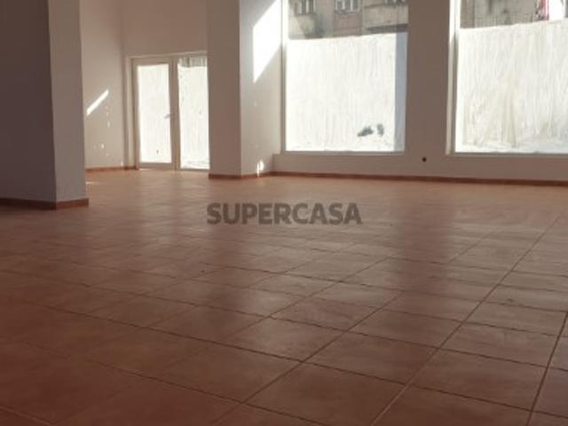 Armazém venda em Verderena, Setúbal
