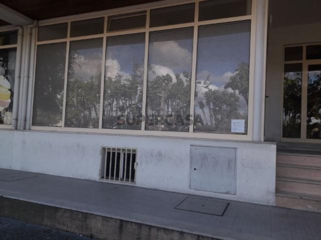 Armazém venda em Esposende