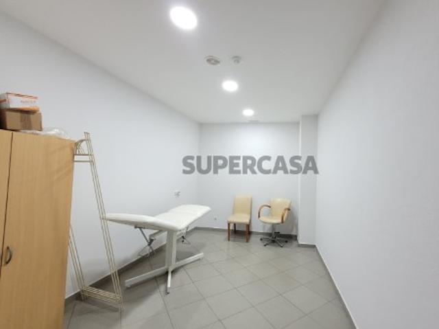Armazém venda em Faro