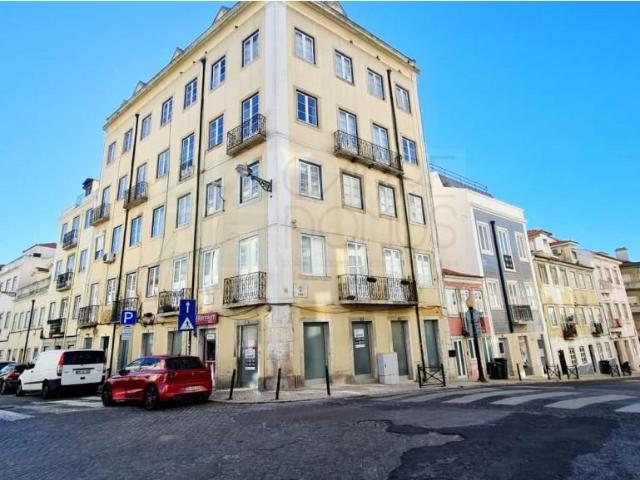 Loja venda em Estrela, Lisboa