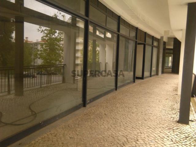 Armazém venda em Marzovelos, Viseu