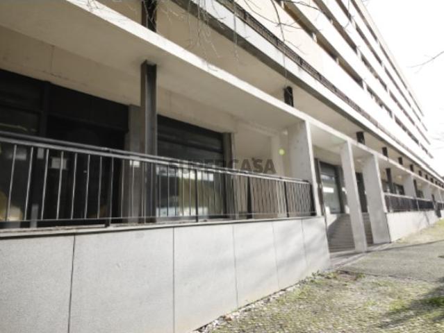 Armazém venda em Marzovelos, Viseu