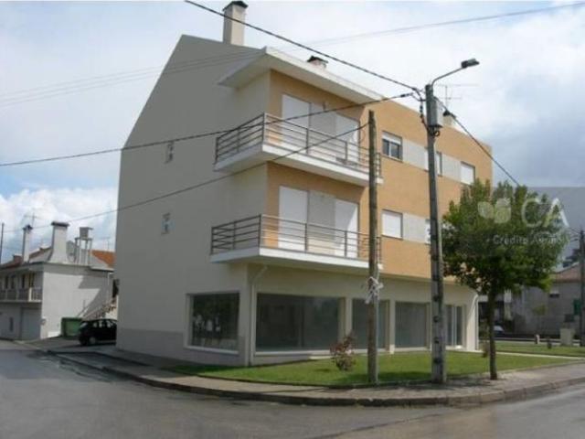 Loja venda em Oliveira Do Bairro, Aveiro