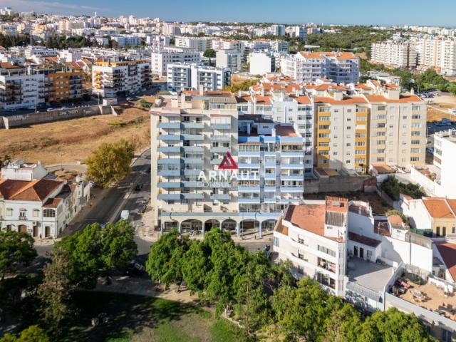 Loja alugar em Bom Retiro, Portimão