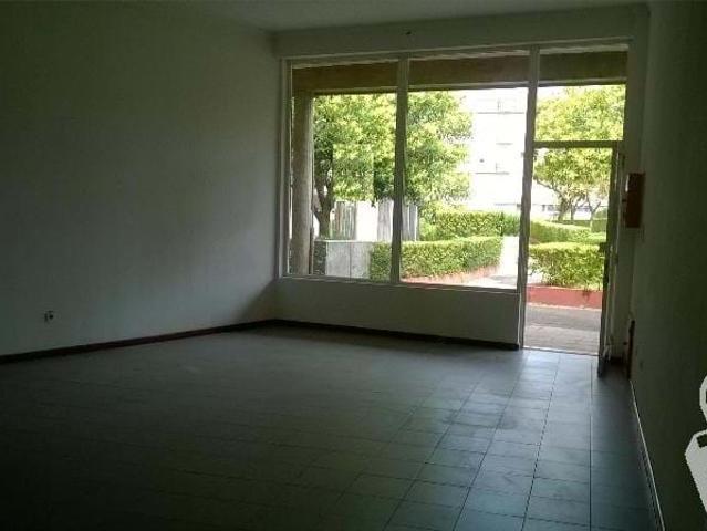 Loja venda em Seixal, Arrentela