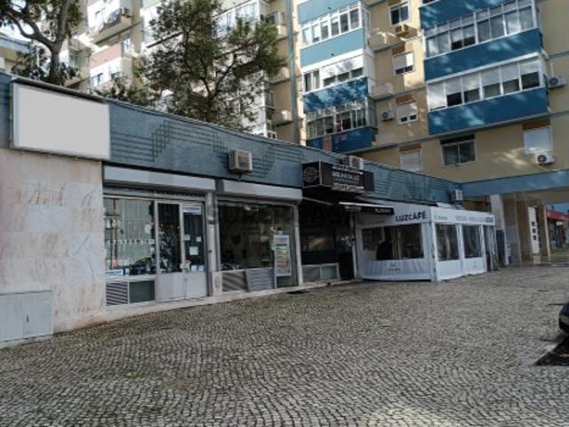 Armazém venda em Lisboa