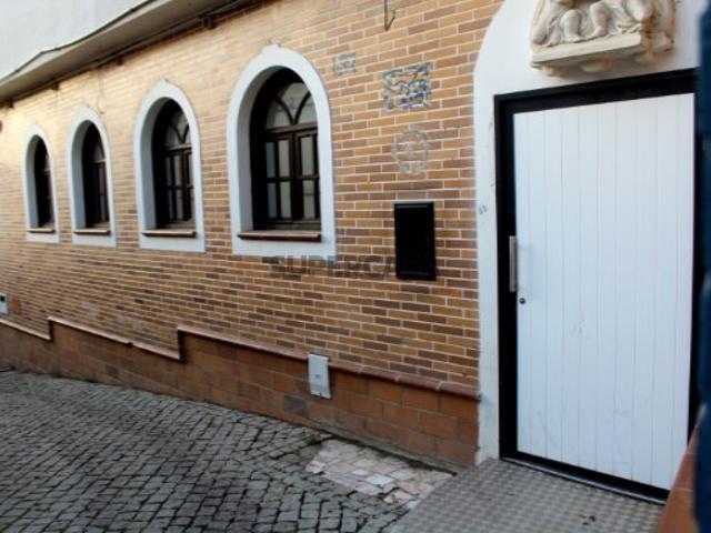 Armazém venda em Lamas, Bragança