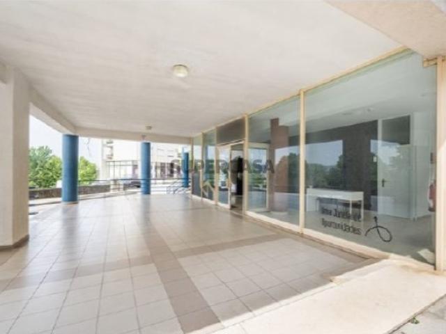 Armazém venda em Felgueiras, Porto