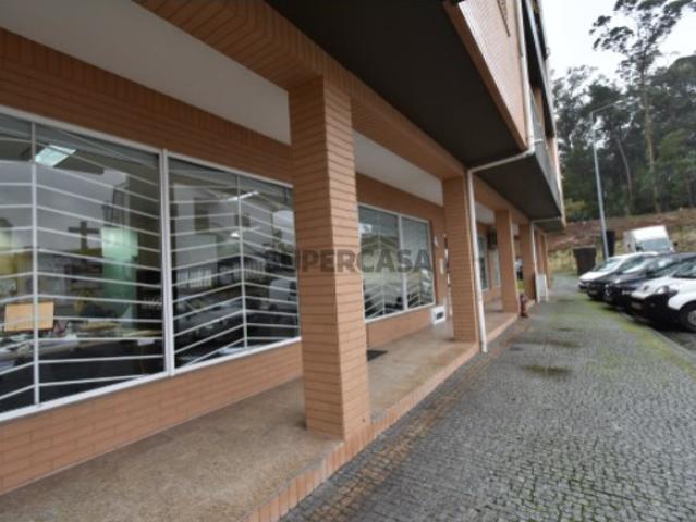 Armazém venda em Lousada