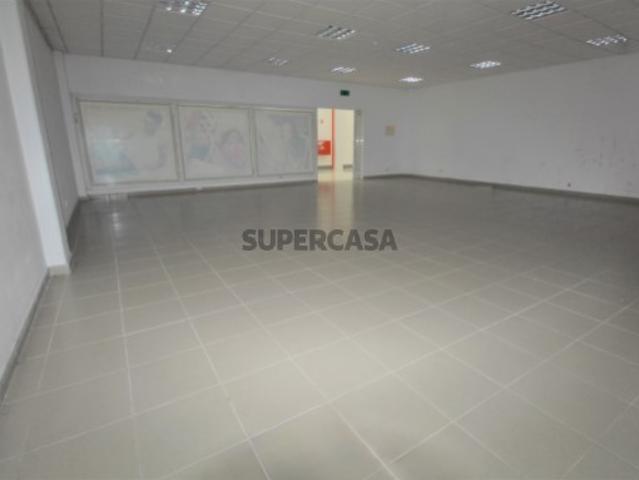 Armazém venda em Pombal, Leiria
