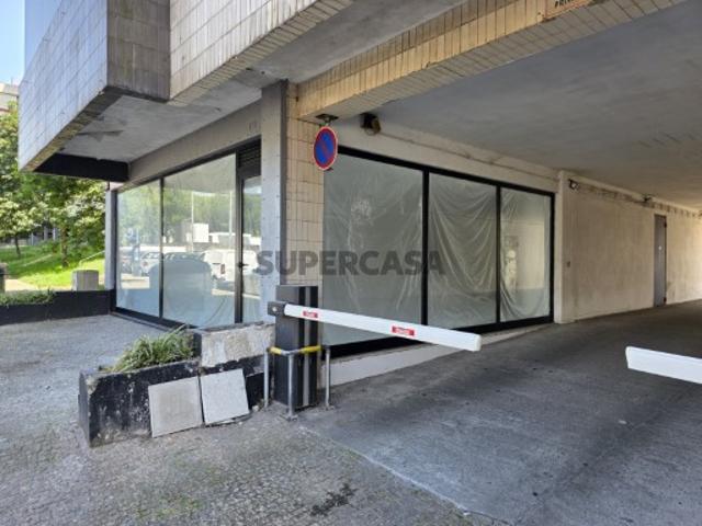 Armazém venda em Maia, Porto