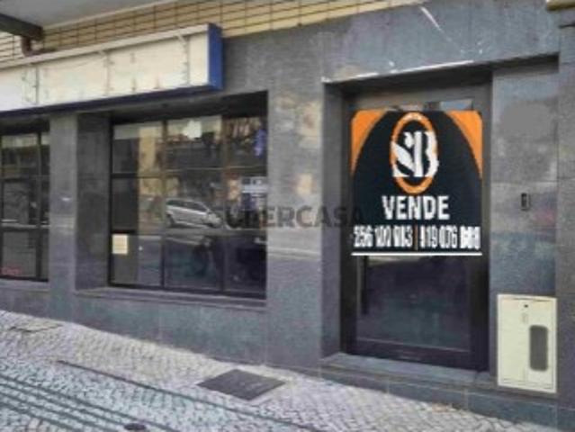 Armazém venda em São João Da Madeira, Aveiro