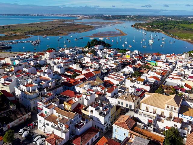 Loja venda em Praia de Alvor, Portimão