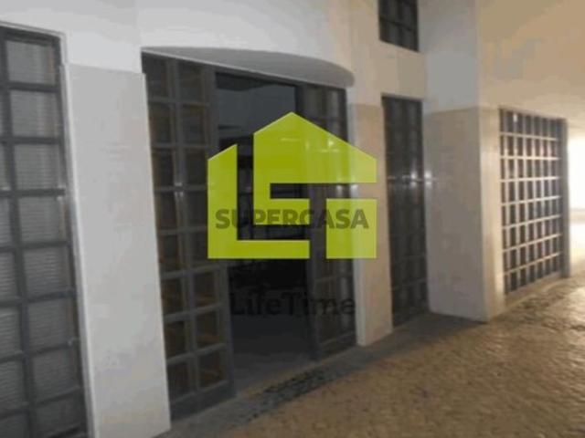 Armazém venda em Nossa Senhora do Pópulo, Caldas Da Rainha