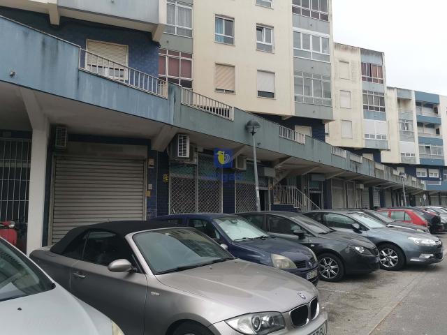 Loja venda em Tojalinho, Santiago Dos Velhos