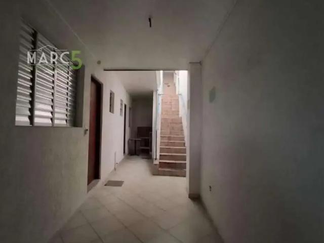 Ponto Comercial aluguel em Aruja Center Ville, Arujá