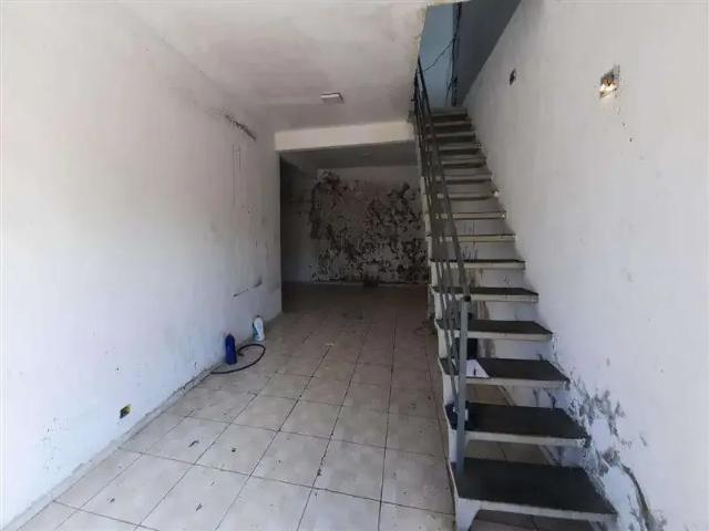 Ponto Comercial aluguel em Região Imediata de São Paulo, Região Metropolitana de São Paulo