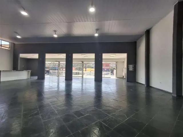 Ponto Comercial aluguel em Região Imediata de São Paulo, Região Metropolitana de São Paulo