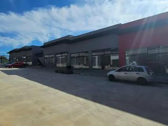 Ponto Comercial aluguel em Região Imediata de São Paulo, Região Metropolitana de São Paulo