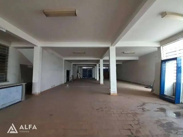 Ponto Comercial aluguel em Região Geográfica Imediata de Barbacena, Barbacena