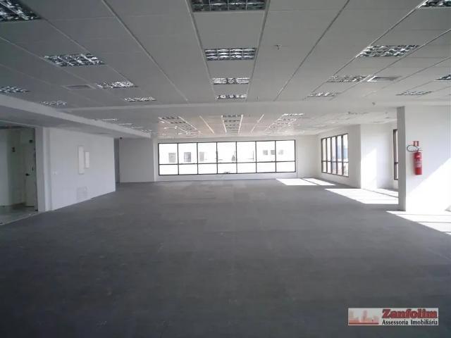 Ponto Comercial aluguel em Região Imediata de São Paulo, Região Metropolitana de São Paulo